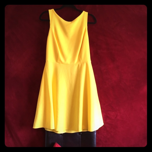 F&F Dresses & Skirts - F&F Mellow yellow sunshine A-line Dress